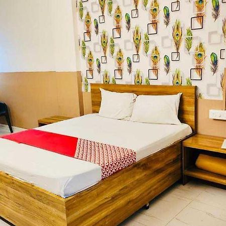 Hotel Royal Lodging Phursungi Dış mekan fotoğraf
