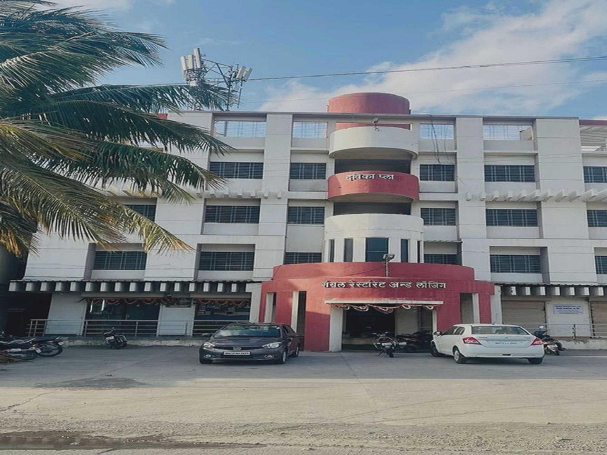 Hotel Royal Lodging Phursungi Dış mekan fotoğraf